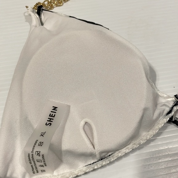 New In Bag SHEIN 2pc Bikini Bathing Suit Blk/ white print w/chain detail size XL - Picture 7 of 12